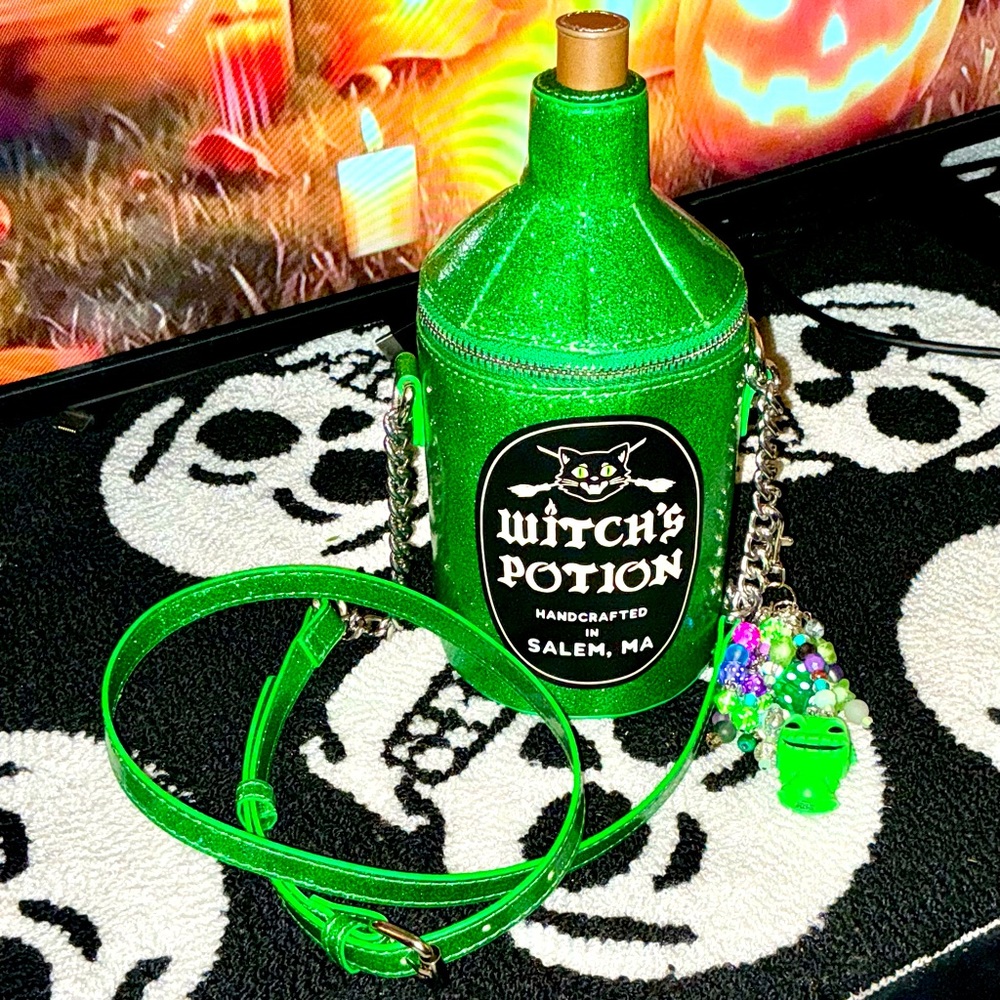 Mad Engine Witches Potion Crossbody and Keychain Bundle! Brand New!